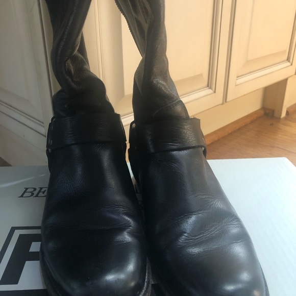 Frye Women’s Black Leather Phillip Harness Tall Boots Sz 7 - Picture 2 of 10